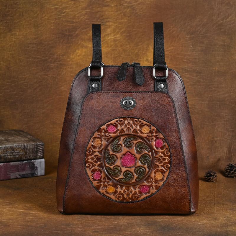 Johnature Dámsky batoh z pravej kože Čínsky štýl Ražbovaná taška Vintage Veľkokapacitný Ručne vyrobený batoh