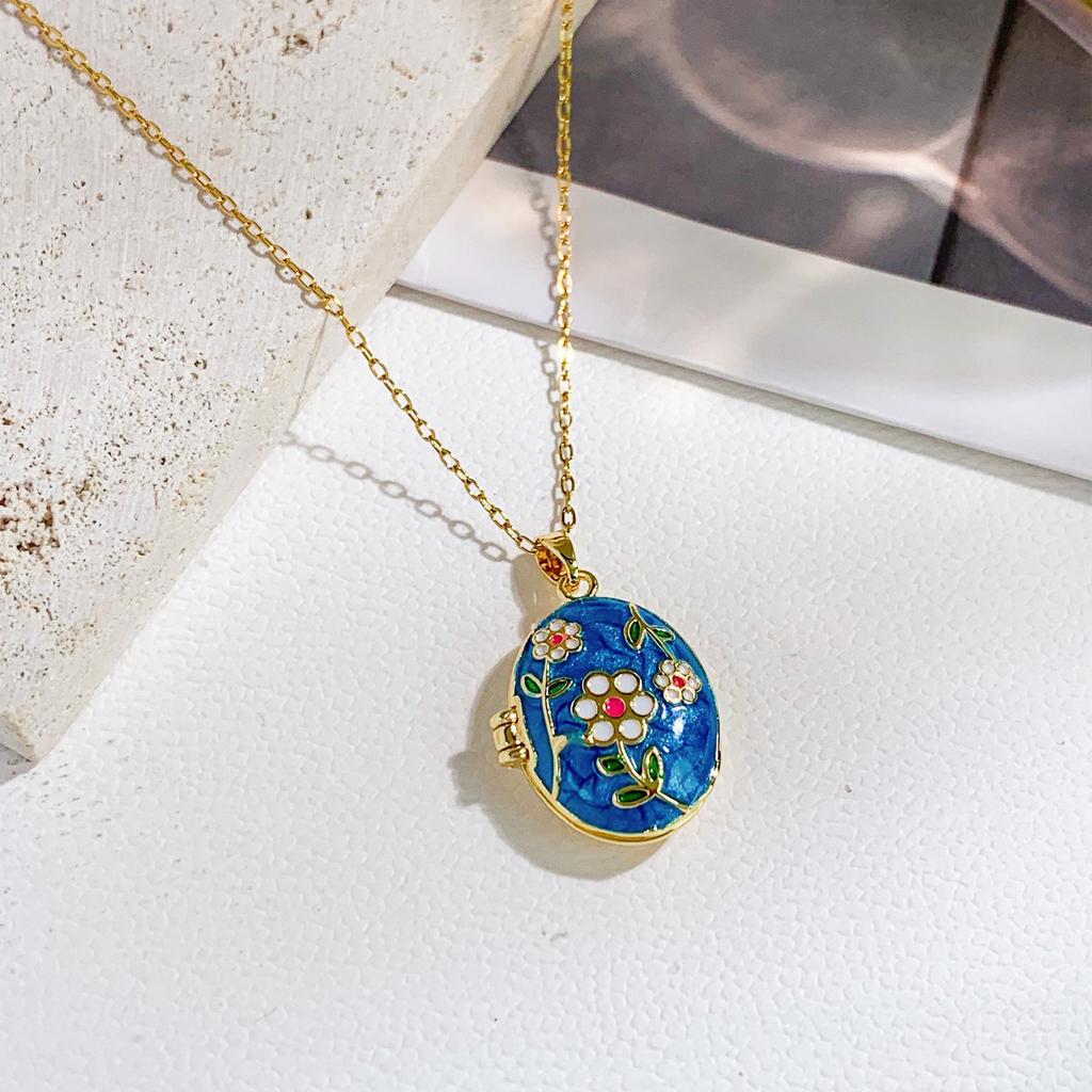 Vintage Enamel Photo Locket Pendant Necklace for Women Minimalist Luxurious Non-Fading Titanium Steel Jewelry Accessoryry