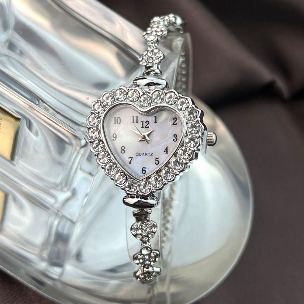 Diamond Studded Watch Strap Heart Shaped Watch Rhinestone Wrist Decoration Women Wristwatch Women