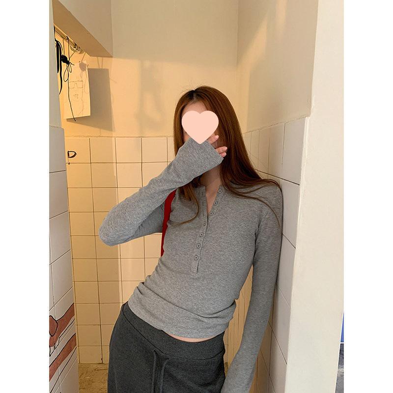 

Women s Red and White Korean Style Slim Long-Sleeve Autumn Top Small