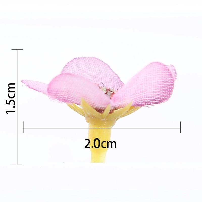 50 Stück/Lose 2cm Mehrfarbiger Gänseblümchen-Blütenkopf Mini Seidenblume Künstliche Blume Kranz Schneidezubehör für Heim- und Hochzeitsdekoration