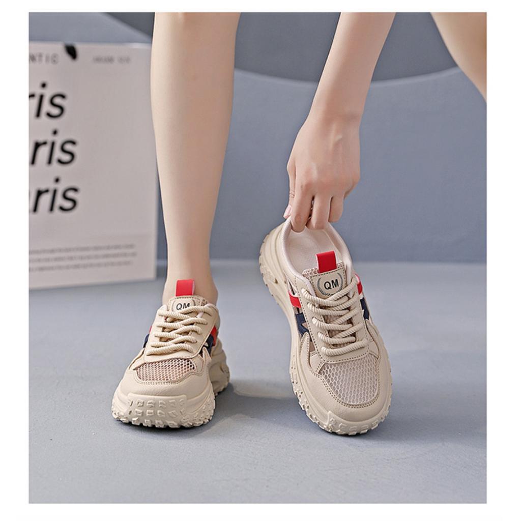 Women's Shoes with A Poop Like Feel, Mesh Shoes with Breathable Mesh Surface, Thin Sports Shoes, Summer Hollowed Out White Board Shoes