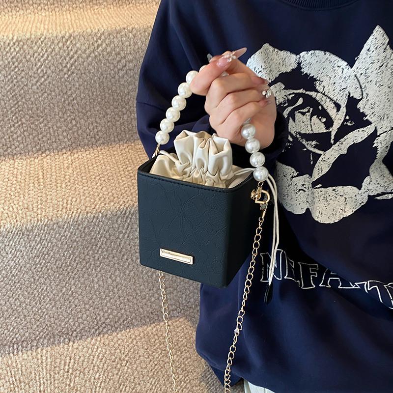 Fashionable Minimalist Pearl Handheld Bucket Bag For Women With Unique Chain Strap