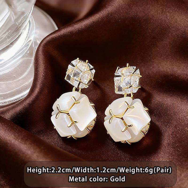 

2026 New Design Luxury Sparkling Zircon Cat s eye Mosaic Ball Pendant Earrings Elegant Ears Accessory for Women High-End Jewelry