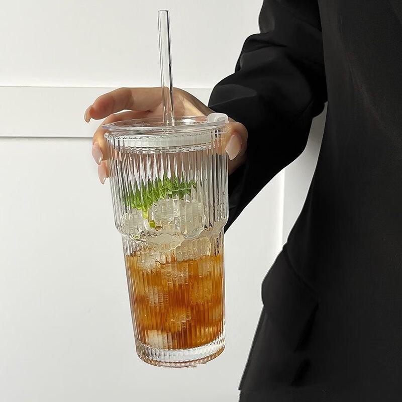 Shangqi Vertical Striped Glass Tumbler with Lid and Straw