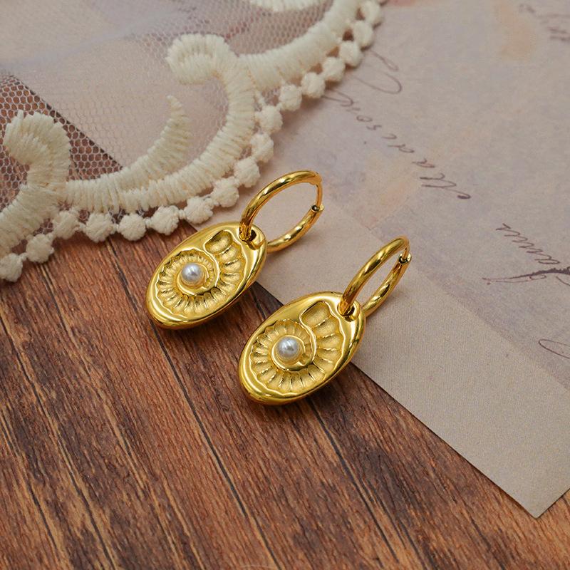 Titanium Steel Earrings Oval Inlaid Pearl Texture Earrings Earrings Retro High-End Girls