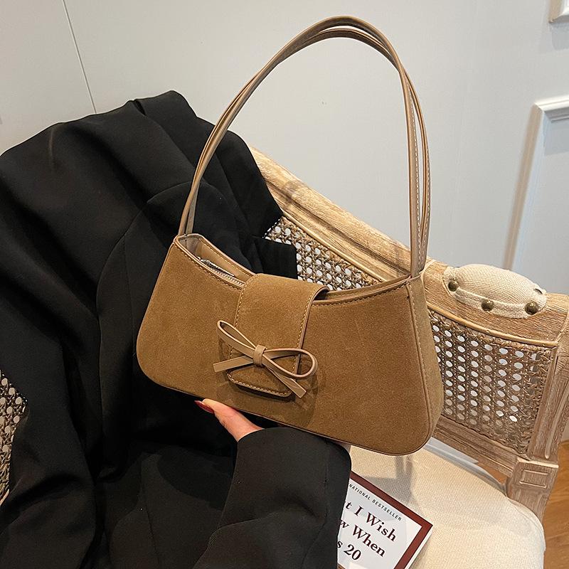 Autumn And Winter Simple Matte Texture Underarm Bag Women'S Tide High-End French Retro Commuter Shoulder Bag