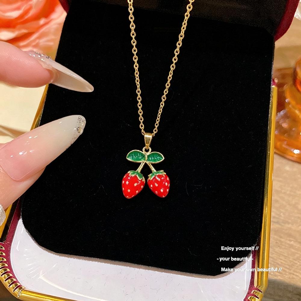 Strawberry Pendant Light Luxury Clavicle Necklace for Children