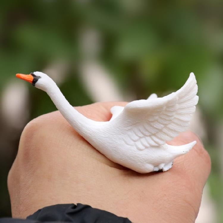 Artistic White Bird Model Decorative Miniature Figurine For Home Office Desktop Decors Or Garden Landscape Ornaments