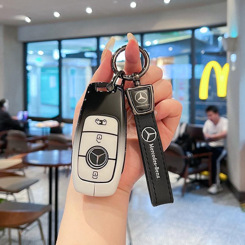 Mercedes-Benz Vito Elite Key Cover: Luxury Metal Shell, Full Coverage