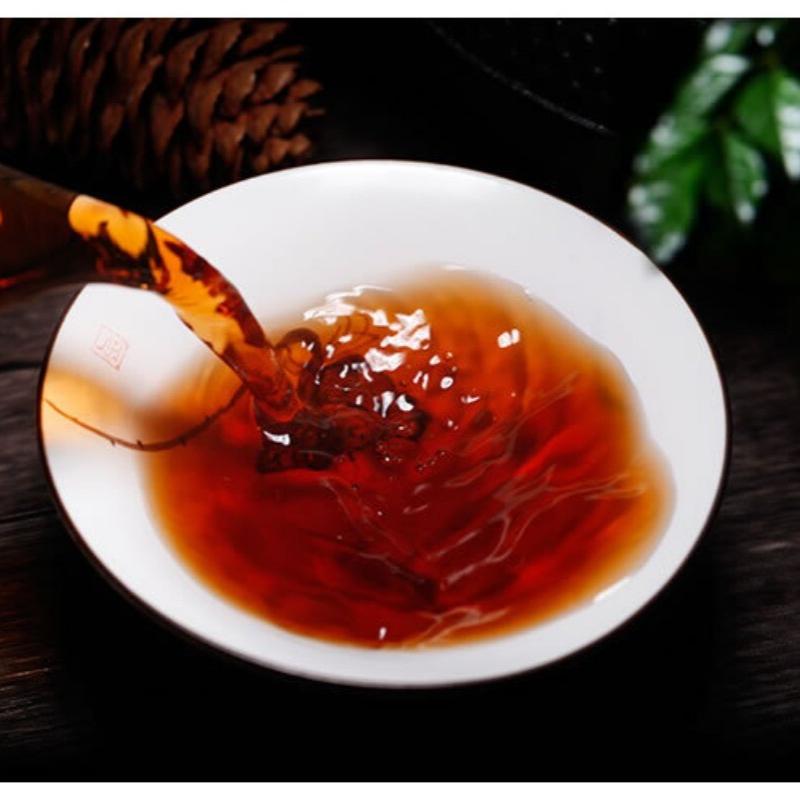 Yunnan Menghai 2007 Yixiang Premium Ancient Tree Pu-erh Ripe Cake 357g