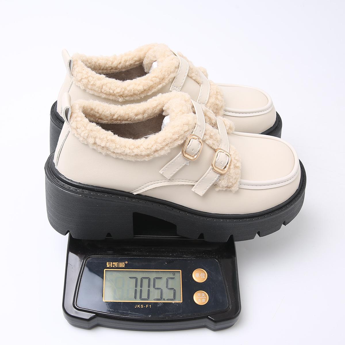 

Женские зимние теплые меховые ботинки на толстой подошве большого размера, с утолщенной подкладкой до щиколотки, нескользящие, для пеших прогулок и спорта, кожаные туфли, лоферы 42