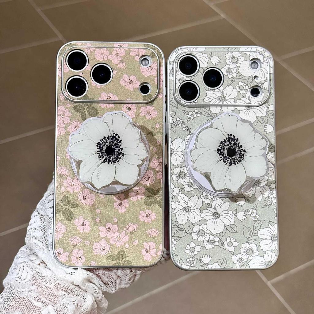 Floral Design iPhone 17 Pro Max Magnetic Protective Case with Leather Texture