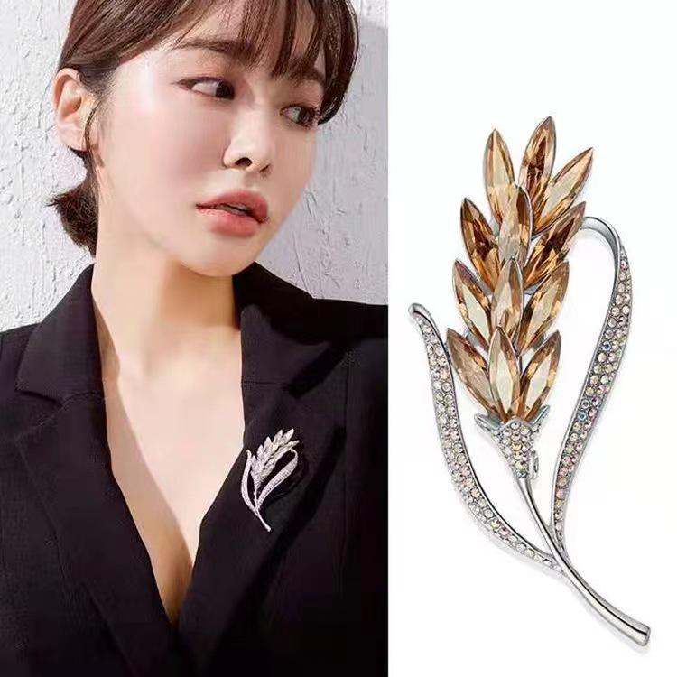 

Элегантная женская брошь с кристаллами и жемчугом - Модная булавка-корсетный аксессуар