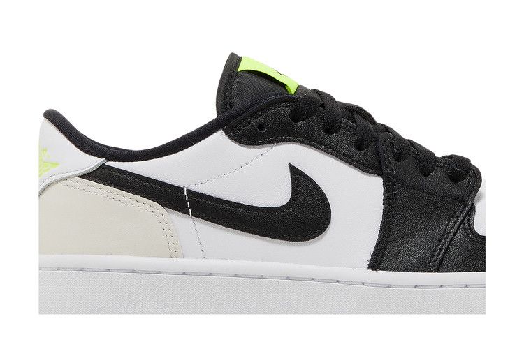 Men's Sneakers Nike Jordan 1 Retro Low Golf Phantom Volt White/Black/Phantom/Volt