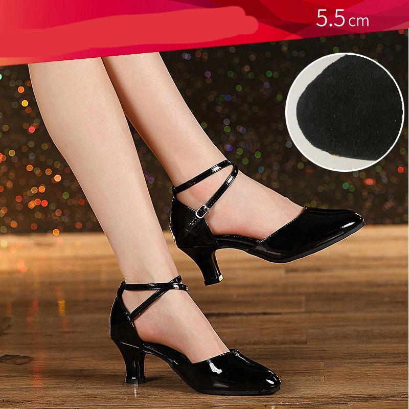 Sapatos de Dança Latina de Couro com Glitter para Mulheres Bico Fechado Sola Macia Sapatos de Salsa Modernos Sapatos de Dança de Salão Tango