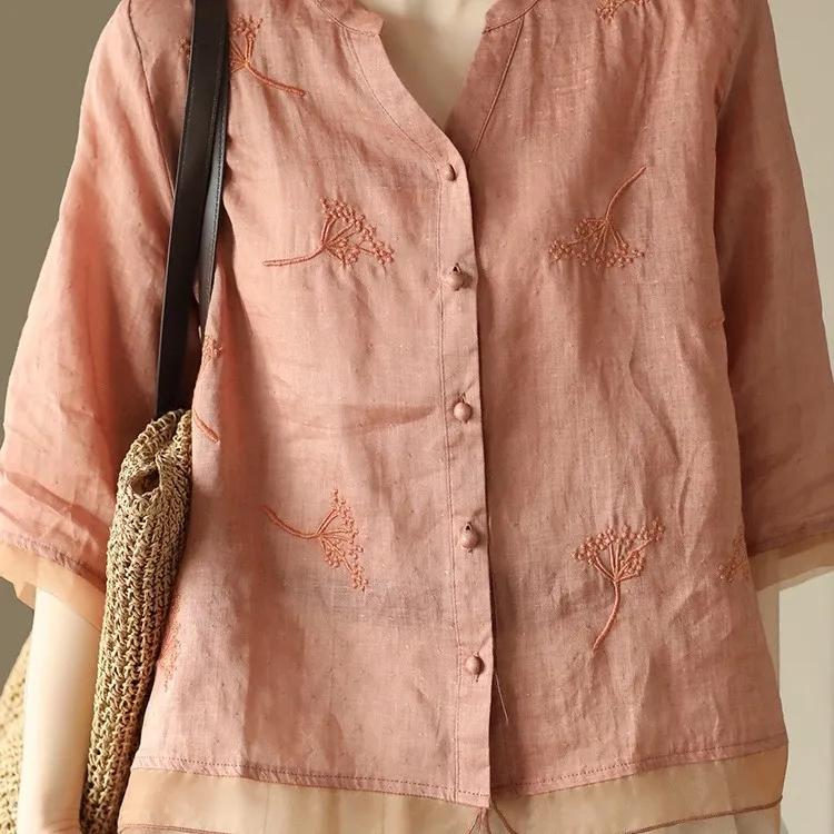Women's Spring and Summer Literary Retro Embroidery Blouse Temperament Beautiful Splicing Top