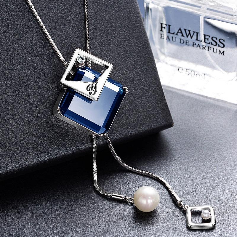 2021 Nowy damski uniwersalny wysokiej klasy dekoracyjny naszyjnik sweterkowy wisiorek