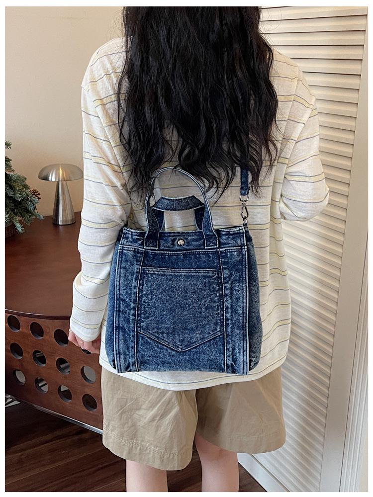 Korean Style Denim Shoulder Bag 2026: Versatile, Large Capacity Crossbody for School & Commute