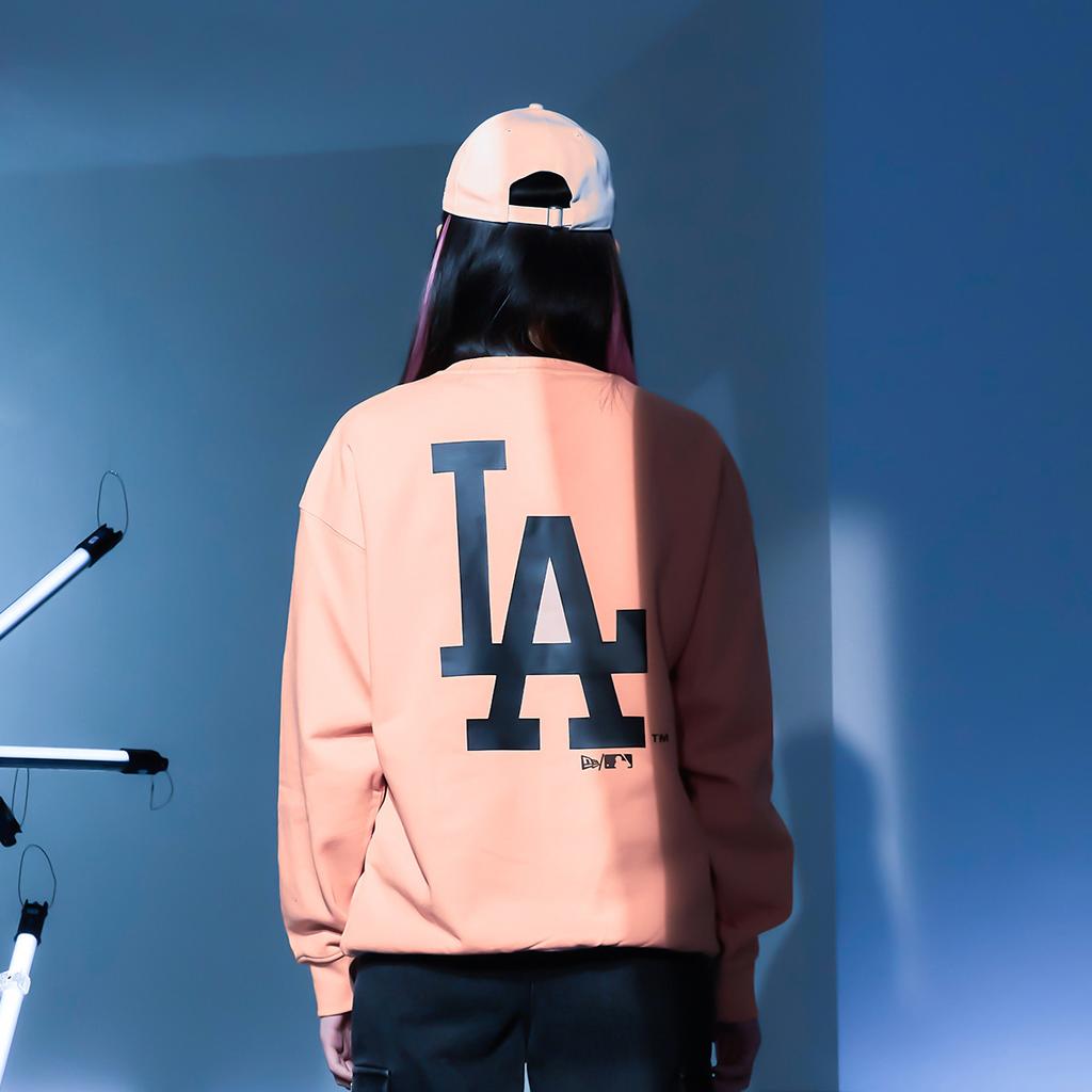 New Era MLB Series Letter Print Crew Neck Long Sleeve Pullover Sweatshirt Unisex sweatshirt Pink 12727852123