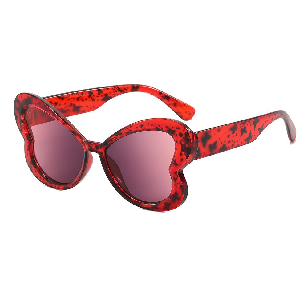 

Latest Retro Leopard Pattern Gradient Butterfly Female Sunglasses Candy Color Trend Punk Design Male Casual Eyewear UV Protection 400 as picture