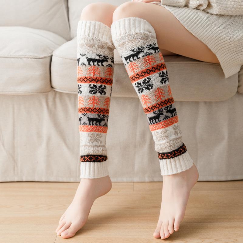 

Snowflake Knit Leg Warmers - Mid-Length Calf Socks for Autumn and Winter One Size брудно-білий