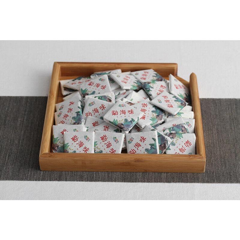 500G Yunnan Pu'er Tea Menghai Flavor Liten firkantet murstein 8g moden te