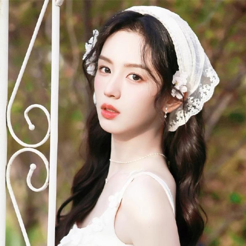 Comfortable Breathable Fabric Lace Bandana Headscarf for Women French Integrated Headwrap Pastoral Hair Decoration