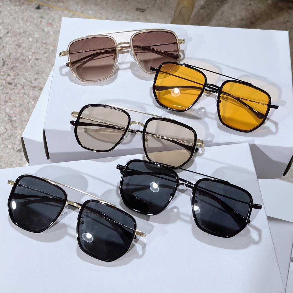 Trendy Square Sunglasses Fashion Vintage Double Bridge Casual Sun Glasses Women Stylish Oversized Brand Design Shades