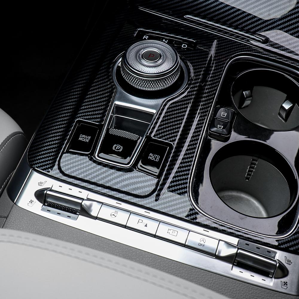 For KIA Carnival KA4 2026-2026 Car Tuning Carbon Fiber Center Console Trim Cover Interior Accessories LHD