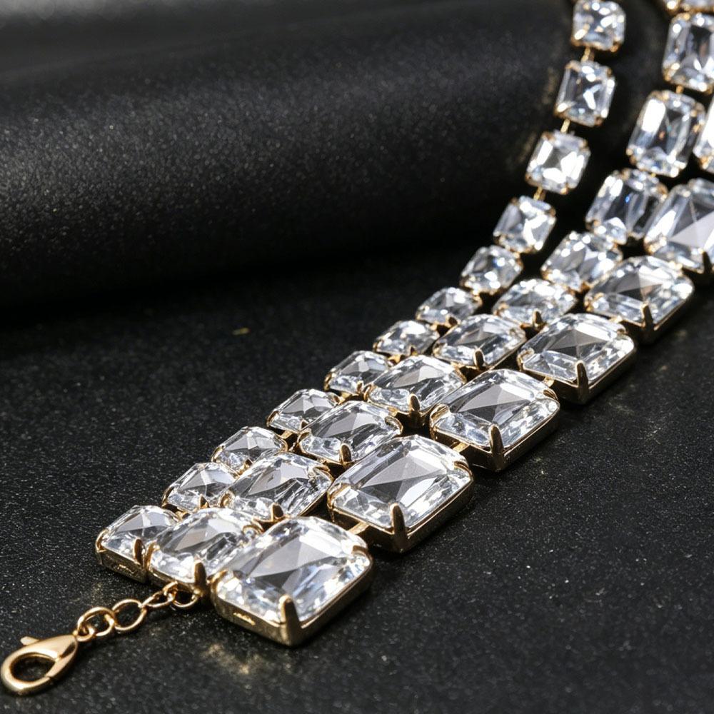 European and American Oversized Crystal Multi-layered Exaggerated Full Diamond Necklace, Luxurious Sparkling Rhinestone Collar Necklace