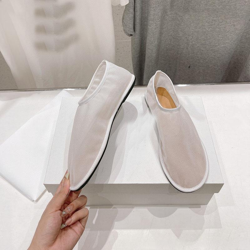 Transparent mesh sandals casual and comfortable flat shoes women's feet breathable hollow fishing net single shoes