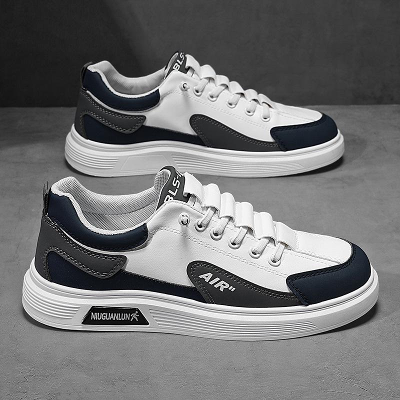 

2025 color matching outdoor casual board shoes fashion low-top lace-up trendy shoes Korean version of youth travel flat men s shoes 44