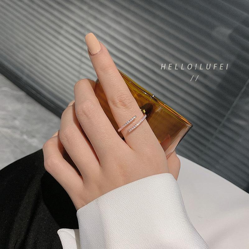 Super Flash Light Luxury Full Diamond Open Ring Female Tide Niche Design Cold Wind Index Finger Adjustable Ring