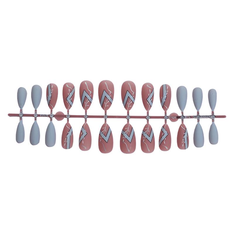 

Миндальные матовые нюдовые накладные ногти - Продвинутые патчи для нейл-арта