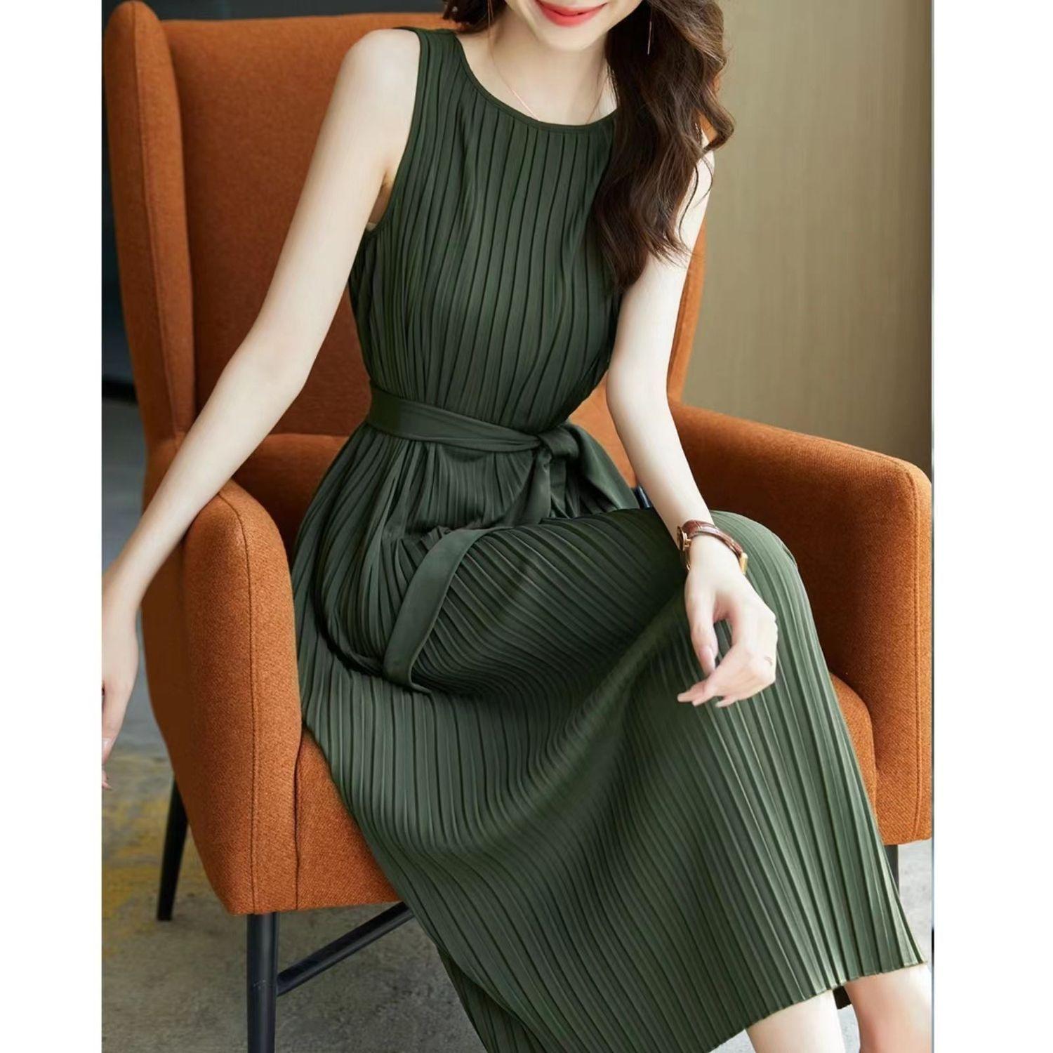 

Новое плиссированное свободное летнее платье без рукавов с круглым вырезом, темпераментная длинная юбка, плиссированное платье с поясом для эффекта похудения One Size зелёный