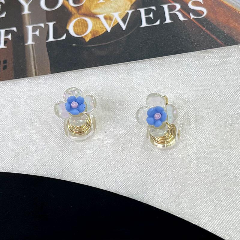 Korean Style Retro Pearl Ear Clip for Women - Mosquito Coil Holder, No Piercing, High-End, Fashionable and Versatile Luxury Earrings