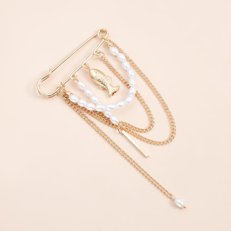 Übertriebene Mehrfachquasten Broschen Kleidung Accessoires Mode Liebesherz Retro Metall Pin Schmuck Accessoires
