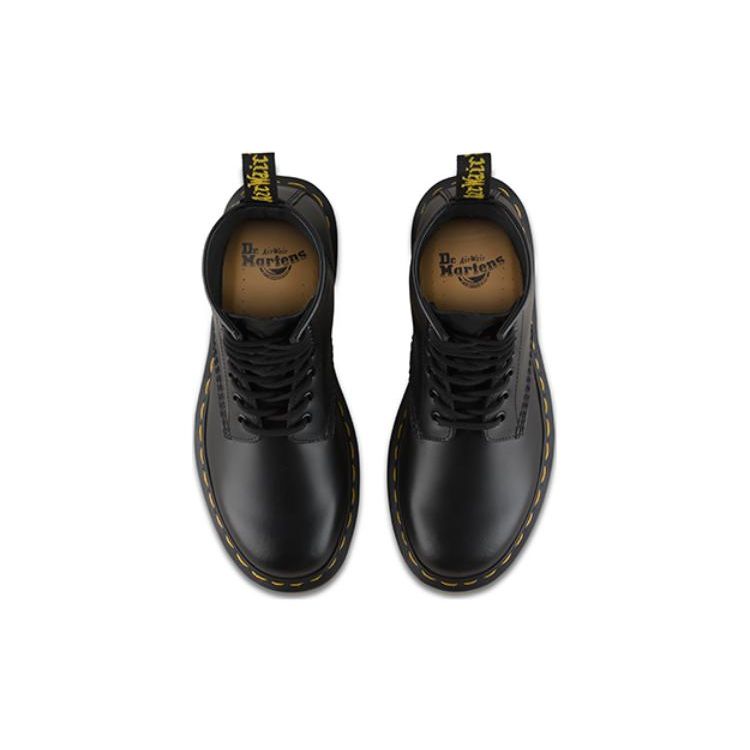 Dr. Martens 1460 Classic Smooth Leather 8 Eye Boots Unisex Boots Black 10072004