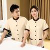 Hotel Housekeeping Uniform Damen Slim Fit Oberteil Stehkragen Kurzarm Einreihig Taschen Arbeitsuniform Oberteile