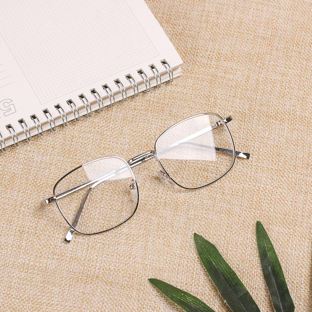 New Fashion Portable Metal Eyeglasses Frame Optical Glasses Square Glasses Spectacles