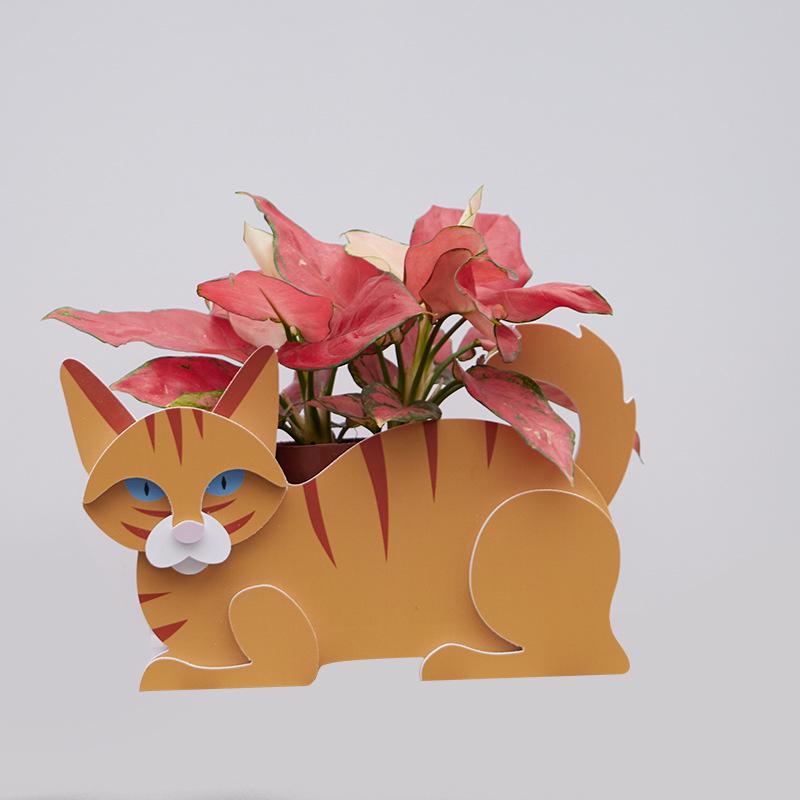 Garden Art Dog and Cat Flower Pot Set