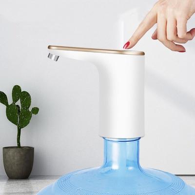 Pompe à eau Distributeur de bouteilles d'eau Fonctionnement convivial à une touche Faible bruit Rechargeable Universel Large Compactable Pompe à eau potable automatique