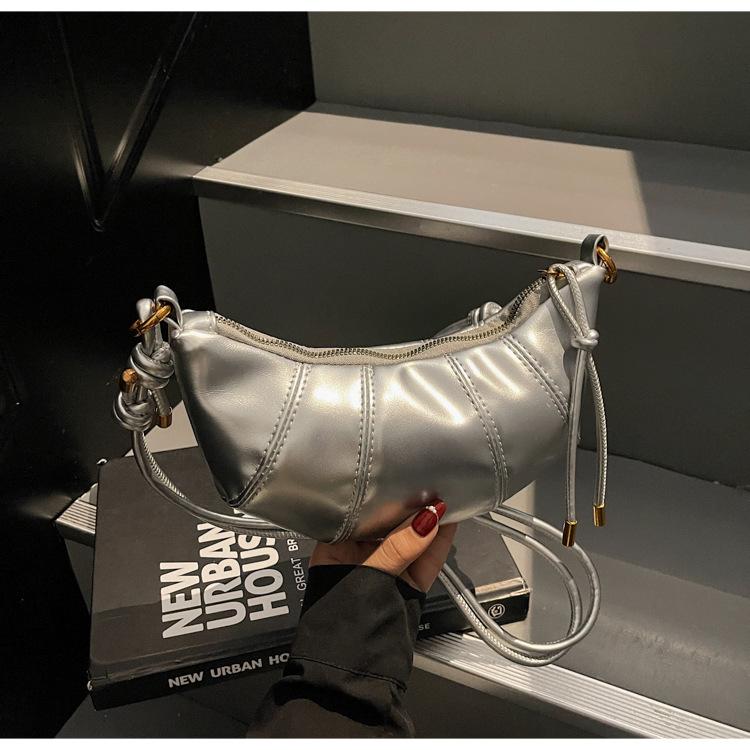 Retro Casual Dumpling Bag Women's Spring Summer New Shoulder Bag Texture Fashion Messenger Bag Bag
