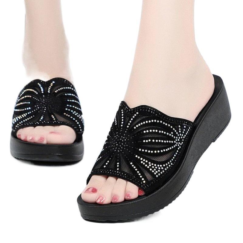 Slippers Women's Summer Model Mother Model Sandals Wear Non-slip Soft Bottom Rhinestone Middle-aged Slope Heel Medium Heel Large Size European and Ame