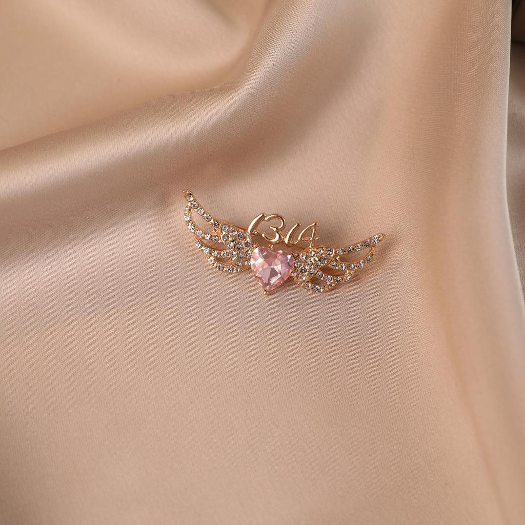 Elegant Pearl Brooch for Women's Suits - High-End Jewelry Pin