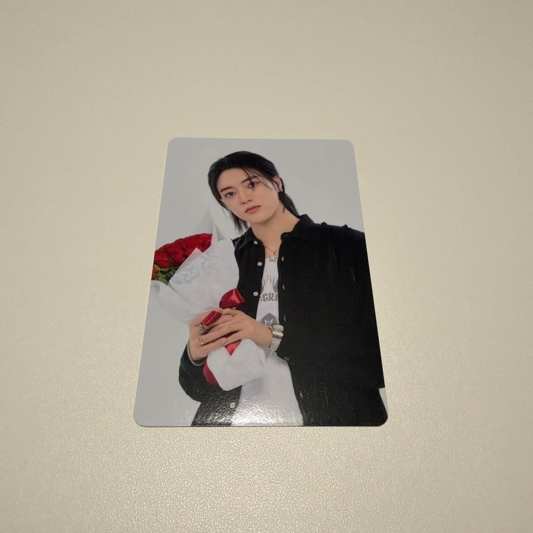 

[USED] TREASURE Collaboration Cafe 8000 Yen Bonus Trading Card: Haruto