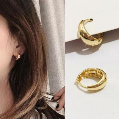 Suhayu One-Touch Luxury Bold Ring Earrings for Small Women