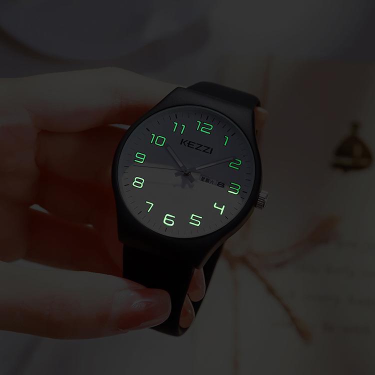 Silicone Watch for Women, Fashionable Women's Quartz Watch, Small Fresh Silicone Belt, Waterproof Couple's Watch for Women
