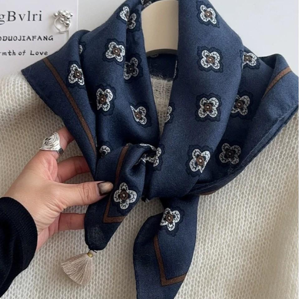 Women's Retro Navy Blue Floral Silk Wool Tassel Scarf - Versatile and Decorative 2025